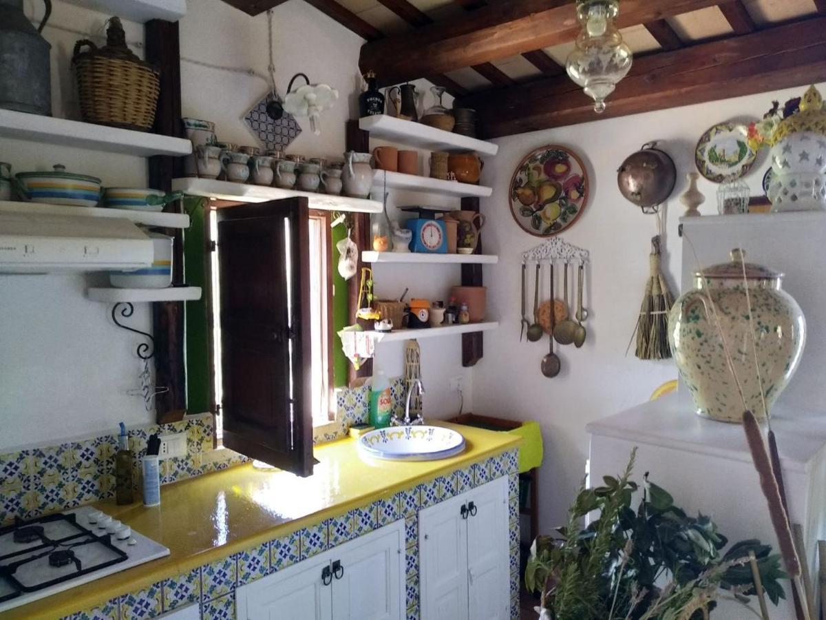 Il Corbezzolo Suite Appartament Castelluzzo Zewnętrze zdjęcie